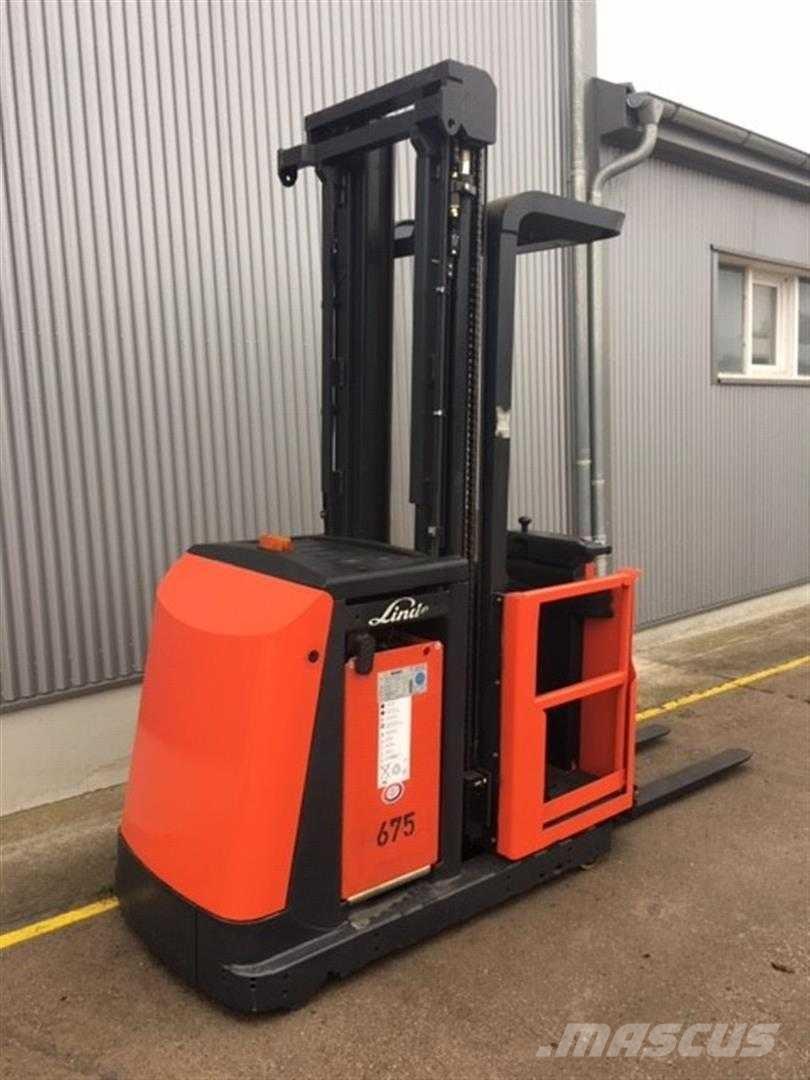 Linde V11 Korkeakeräilytrukit