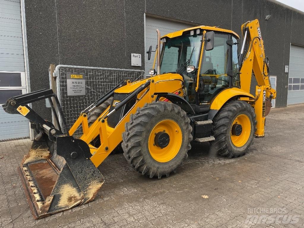 JCB 4CX Pro Kaivurikuormaajat