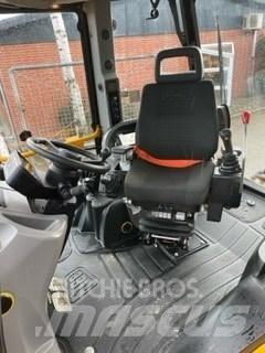 JCB 4CX Pro Kaivurikuormaajat