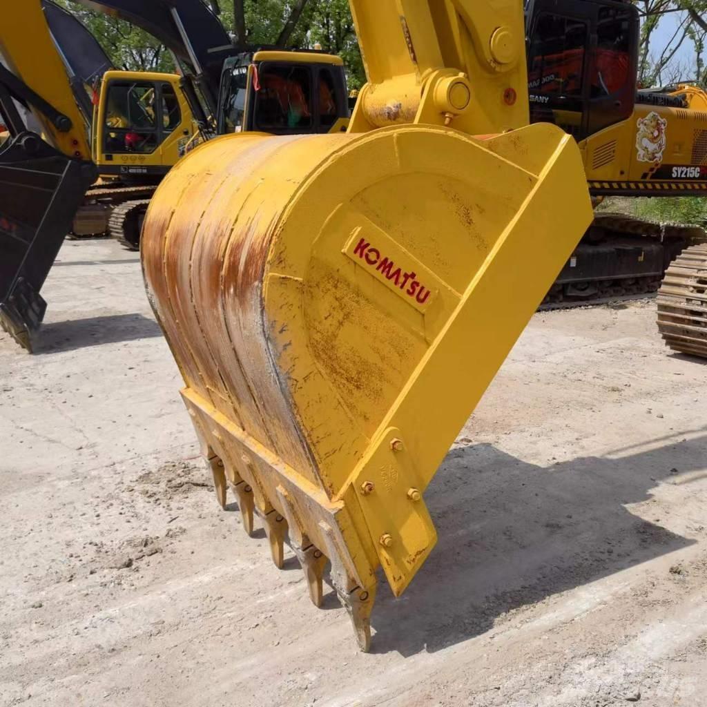 Komatsu PC 220-8/ Telakaivukoneet
