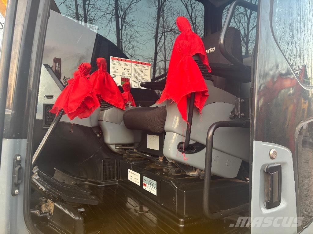 Komatsu PC 78 MR Midikaivukoneet 7t - 12t