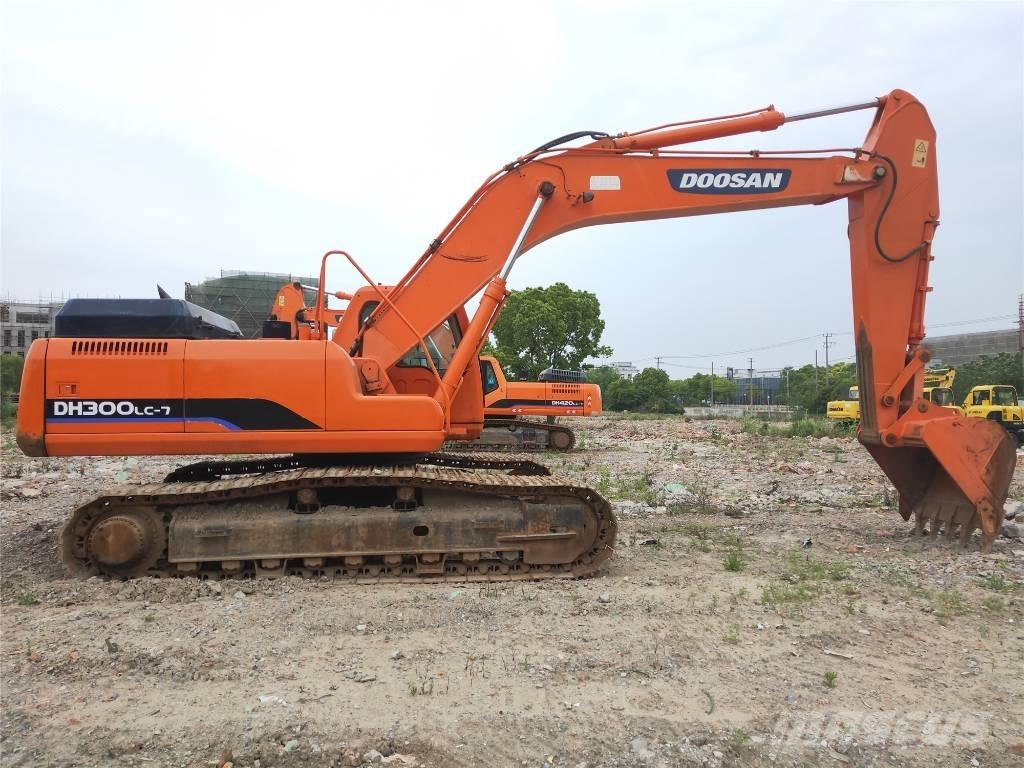 Doosan DH300LC-7 Telakaivukoneet