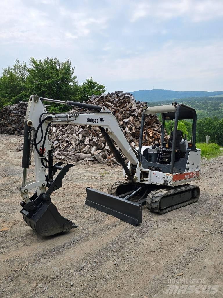 Bobcat X 331 Minikaivukoneet < 7t