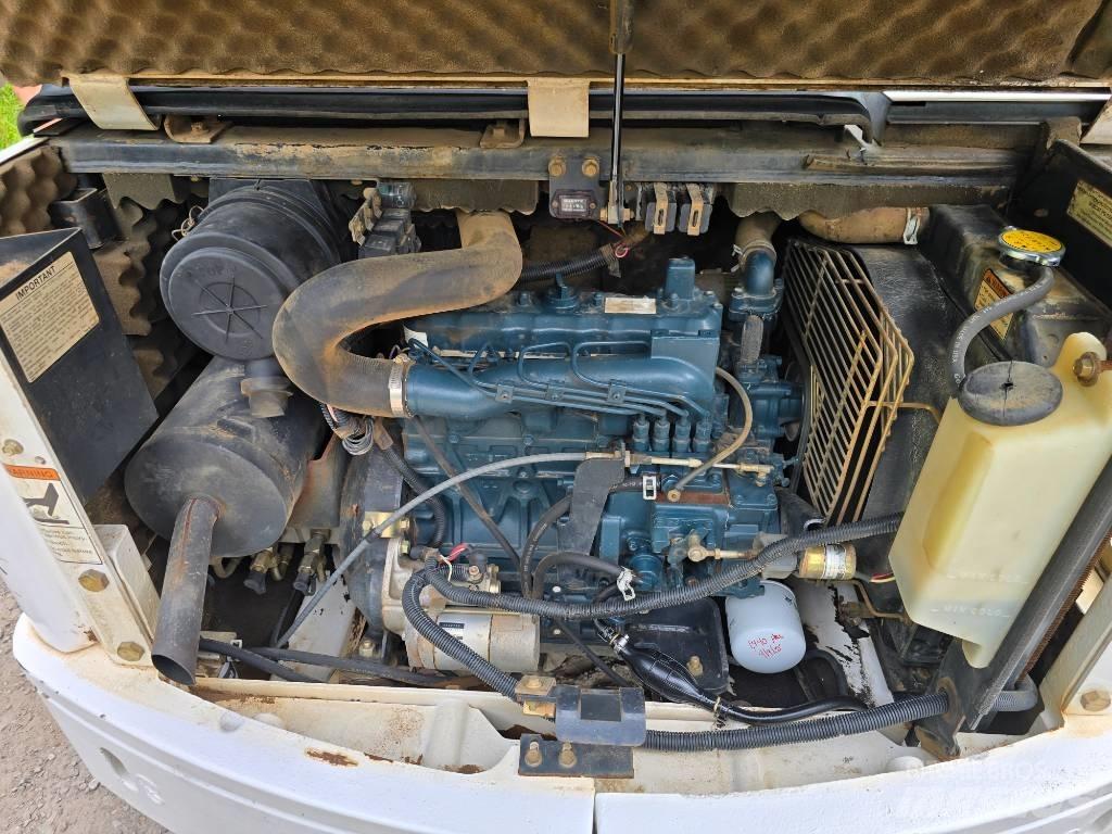 Bobcat X 331 Minikaivukoneet < 7t