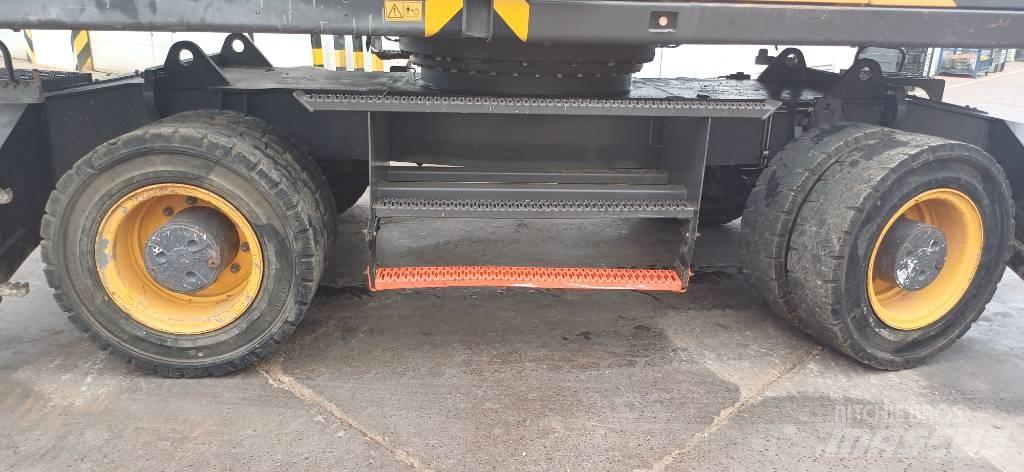Volvo EW 240 E Pyöräkaivukoneet