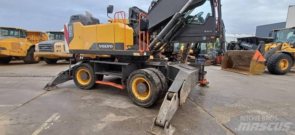 Volvo EW 240 E Pyöräkaivukoneet