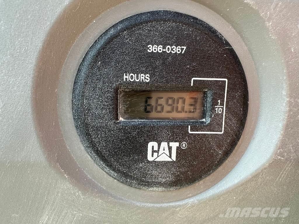 CAT 326FL Telakaivukoneet