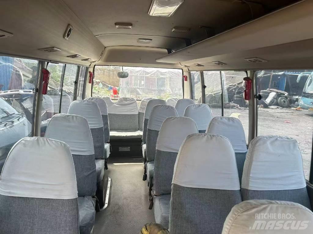 Toyota Coaster Linjaliikennebussit