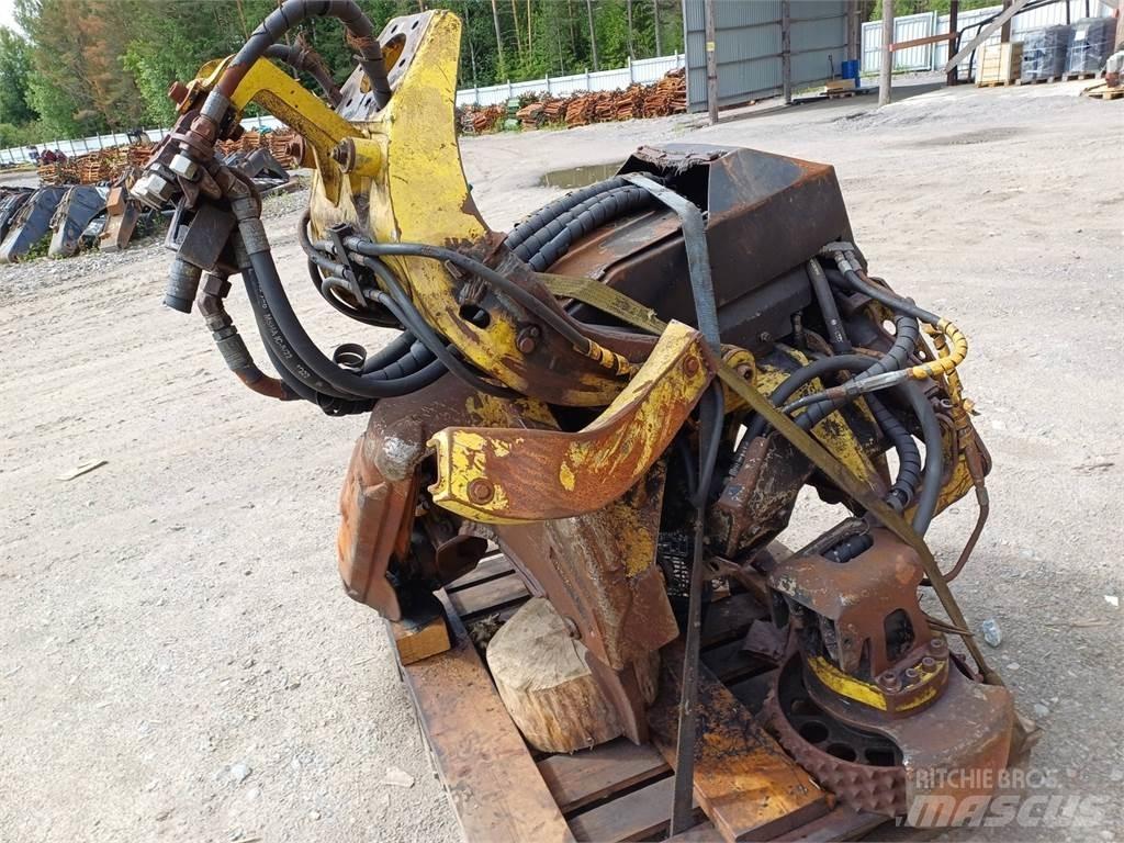 John Deere 480 Hakkuupäät