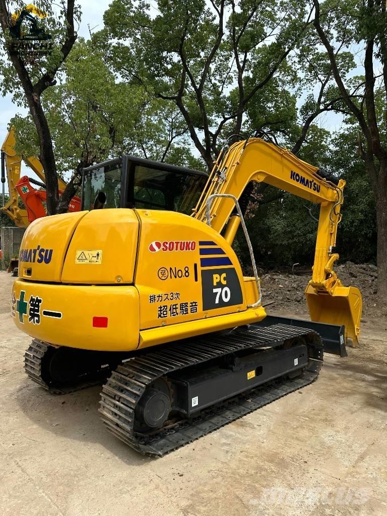 Komatsu PC70 Minikaivukoneet < 7t