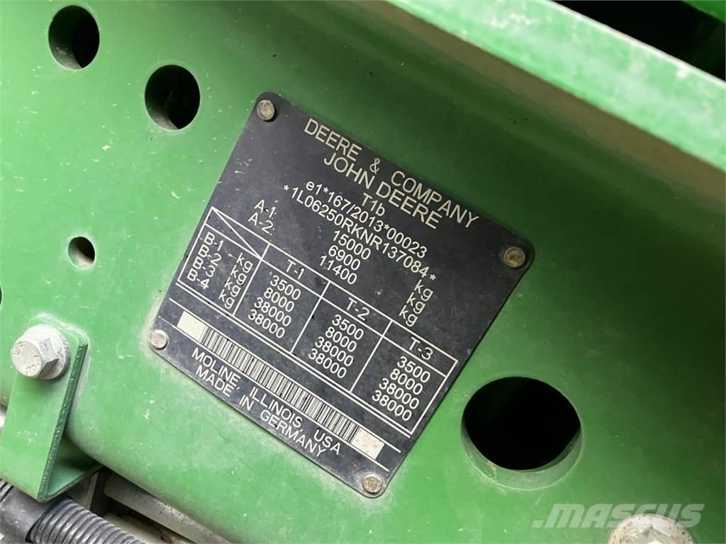 John Deere 6250R Traktorit