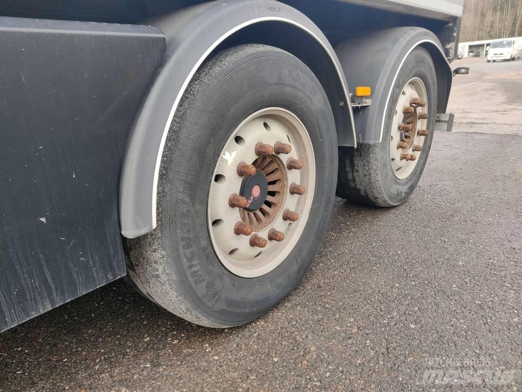  Alumatic AM-35-6 Säiliöpuoliperävaunut