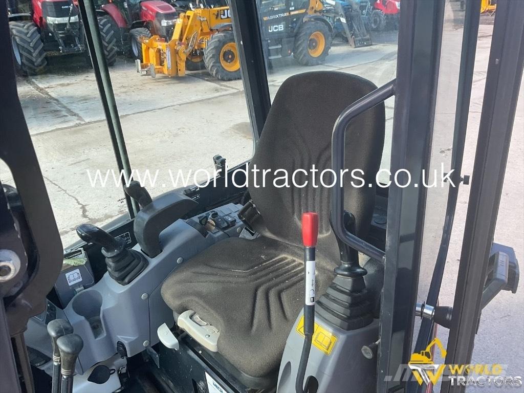 Kubota U 27-4 Minikaivukoneet < 7t