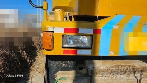 Kobelco RK 450 RT-nosturit