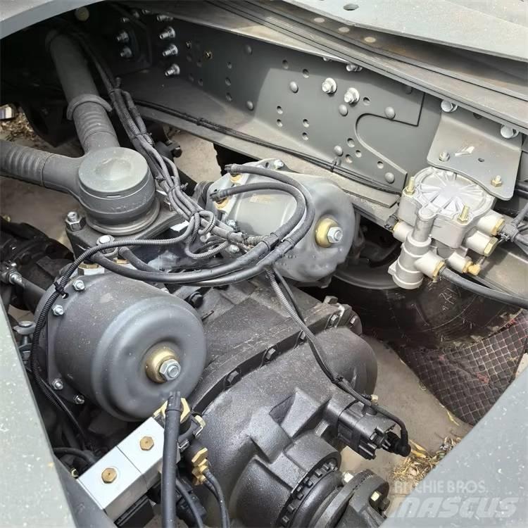 Howo 371 Vetopöytäautot