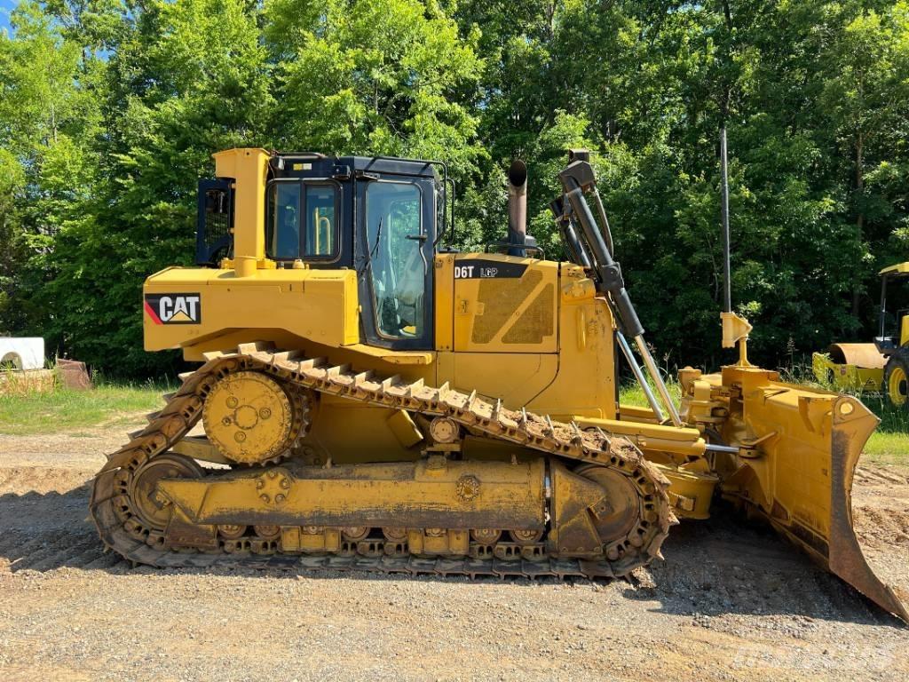 CAT D 6 T LGP VP Telaketjupuskutraktorit