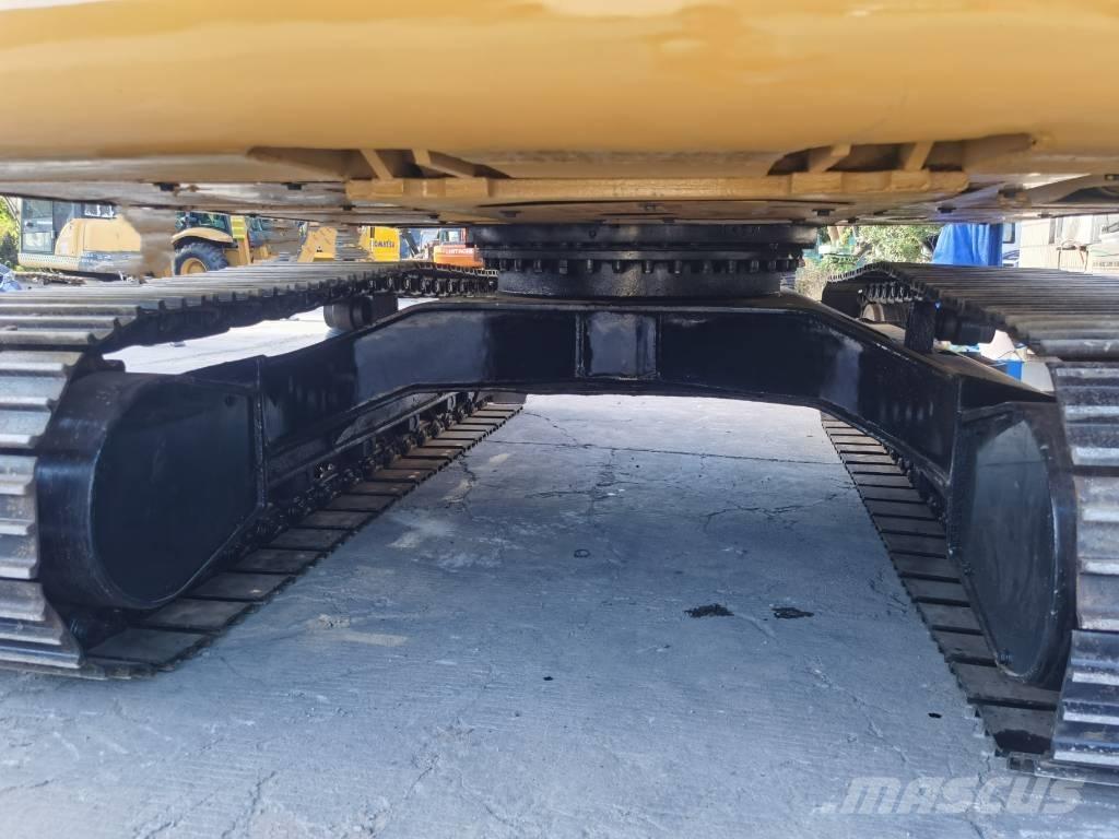 CAT 312 D Telakaivukoneet