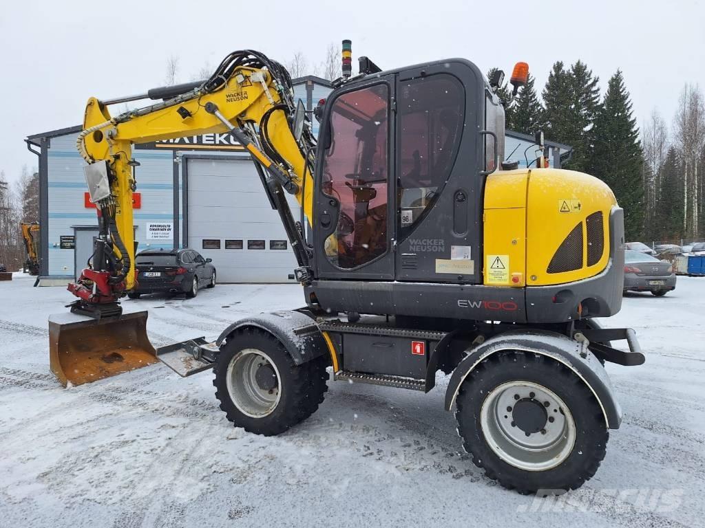 Wacker Neuson 9503-2 Pyöräkaivukoneet