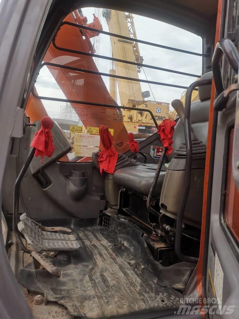 Hitachi ZX 75 Telakaivukoneet