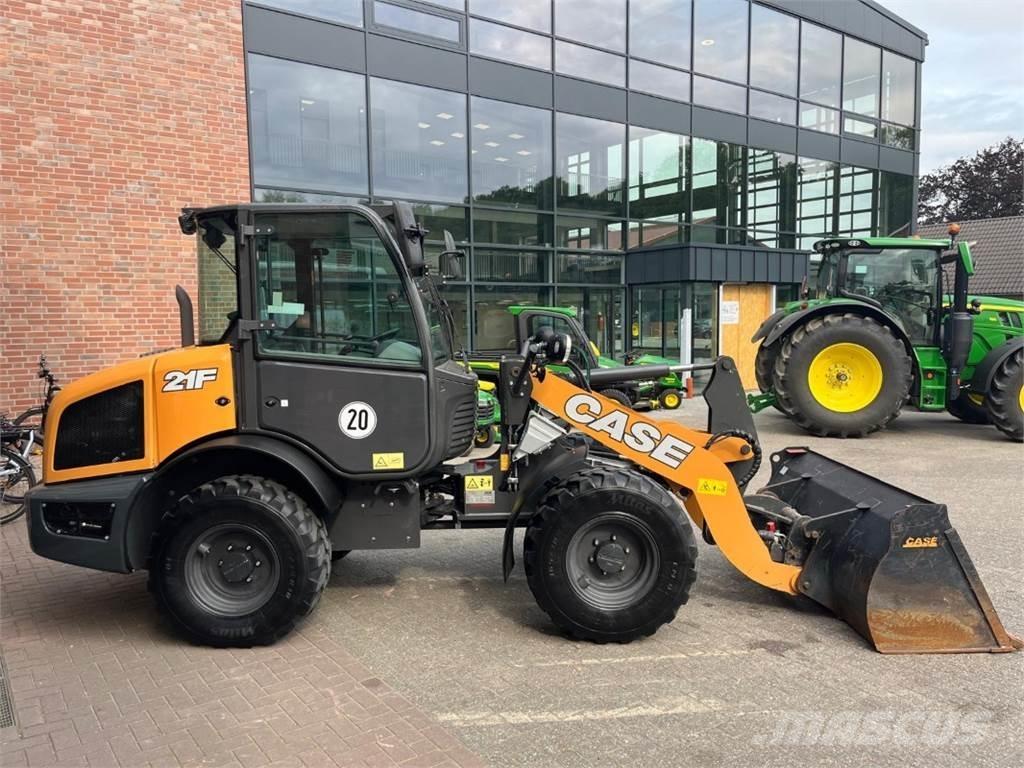 CASE 21F Pyöräkuormaajat