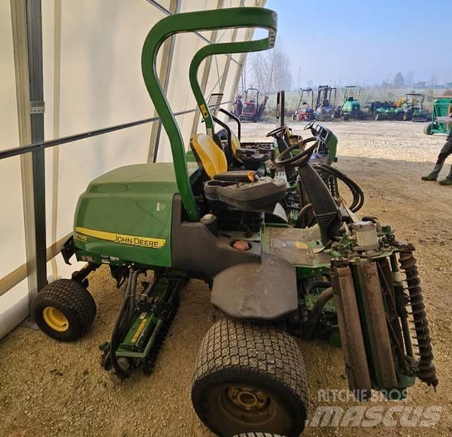 John Deere 7700 Väyläleikkuri