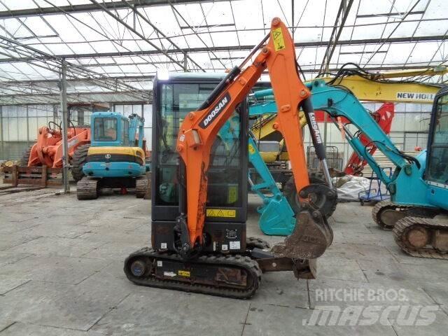 Doosan DX19 Minikaivukoneet < 7t