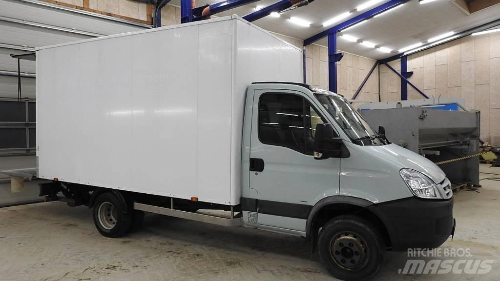 Iveco 65C 18 Umpikorikuorma-autot