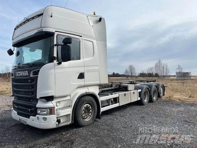 Scania R 560 8*4 Koukkulava kuorma-autot