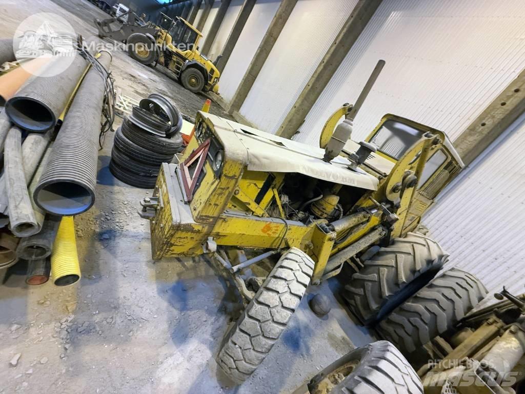 Volvo BM 218 Pyöräkuormaajat