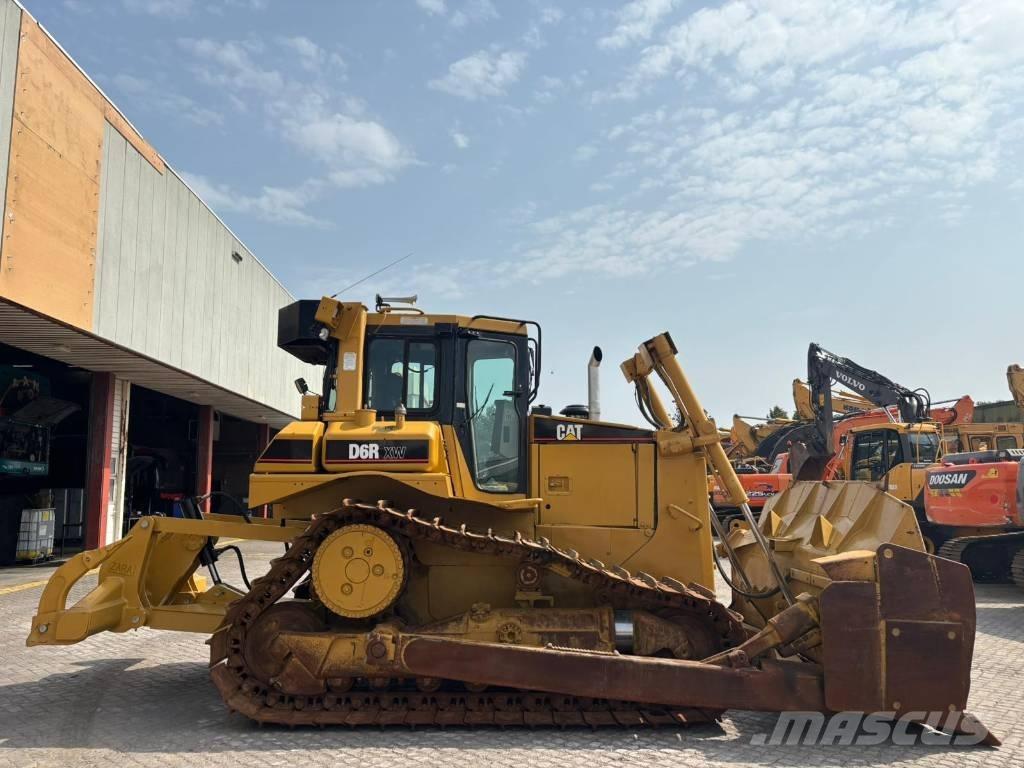 CAT D 6 R XW Telaketjupuskutraktorit