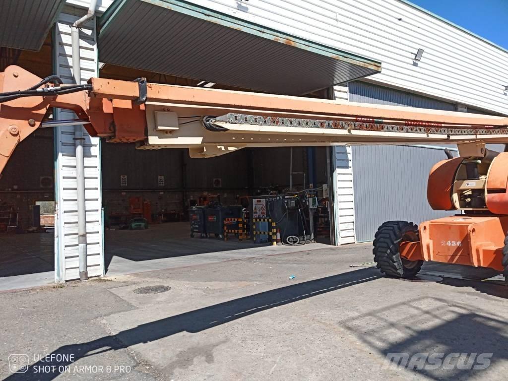 JLG 860 SJ Teleskooppipuominostimet