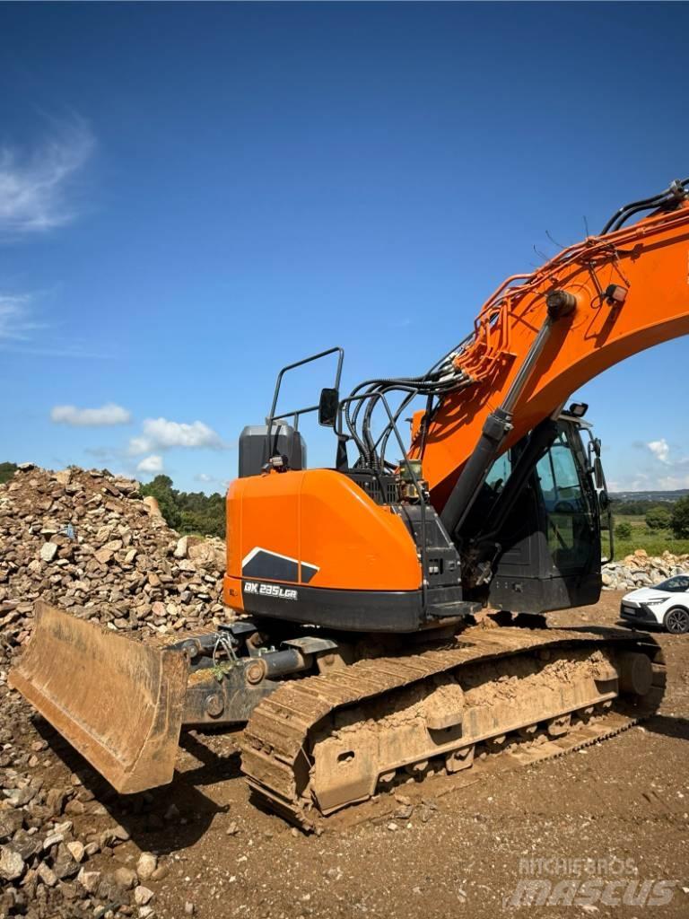 Doosan DX 235 LCR Telakaivukoneet