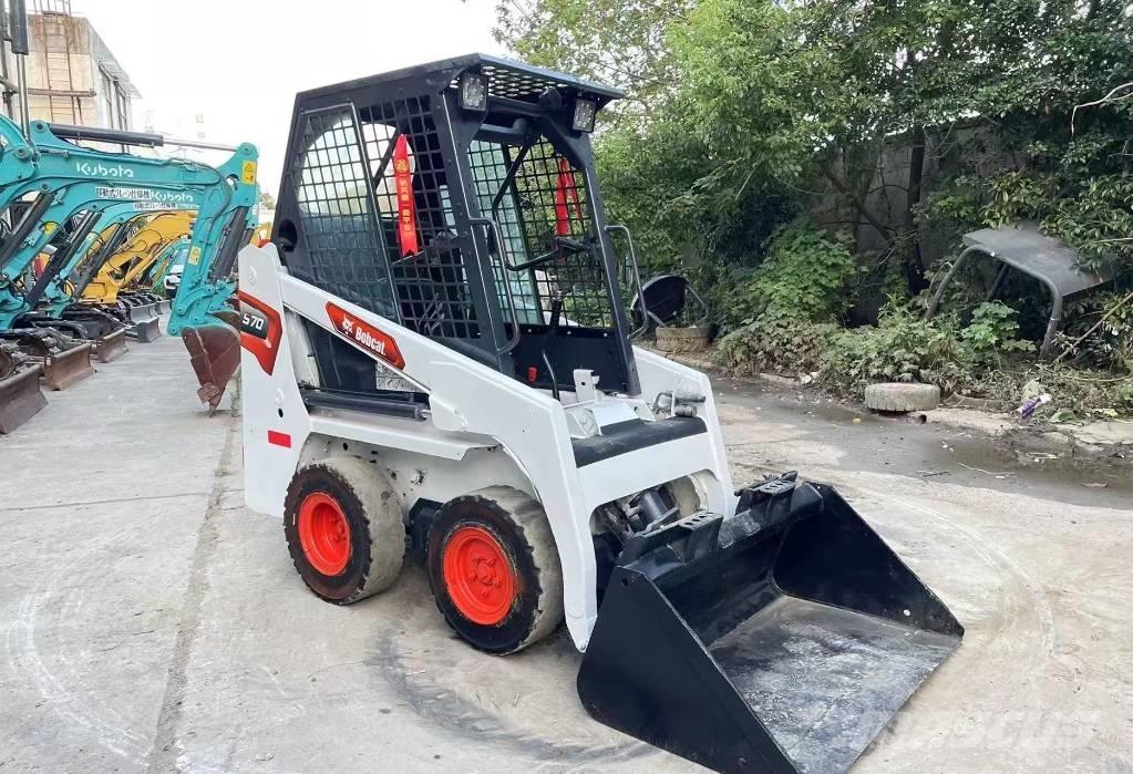 Bobcat S 70 Liukuohjatut kuormaajat