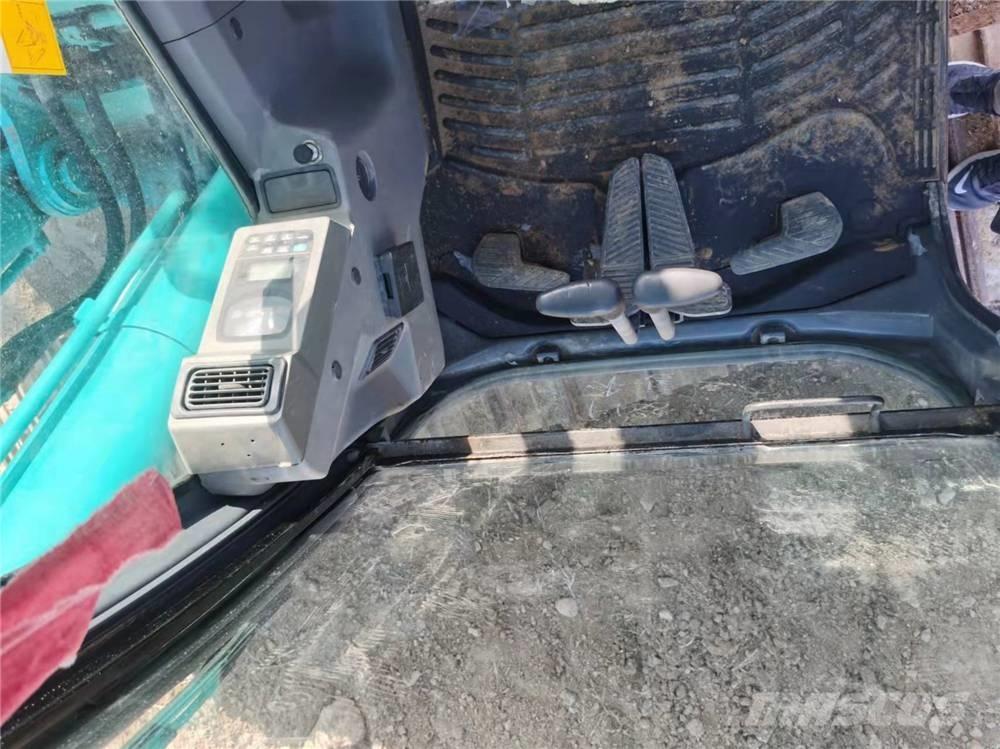 Kobelco SK210LC-8 Telakaivukoneet