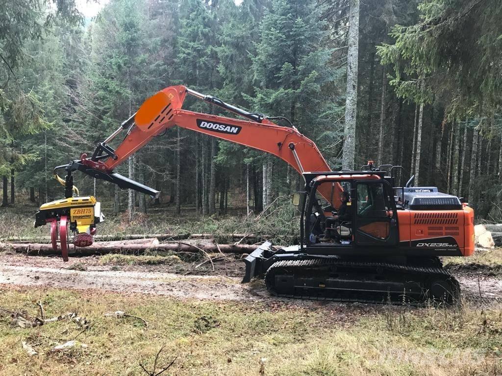 Doosan DX 235 NLC-5 Telakaivukoneet