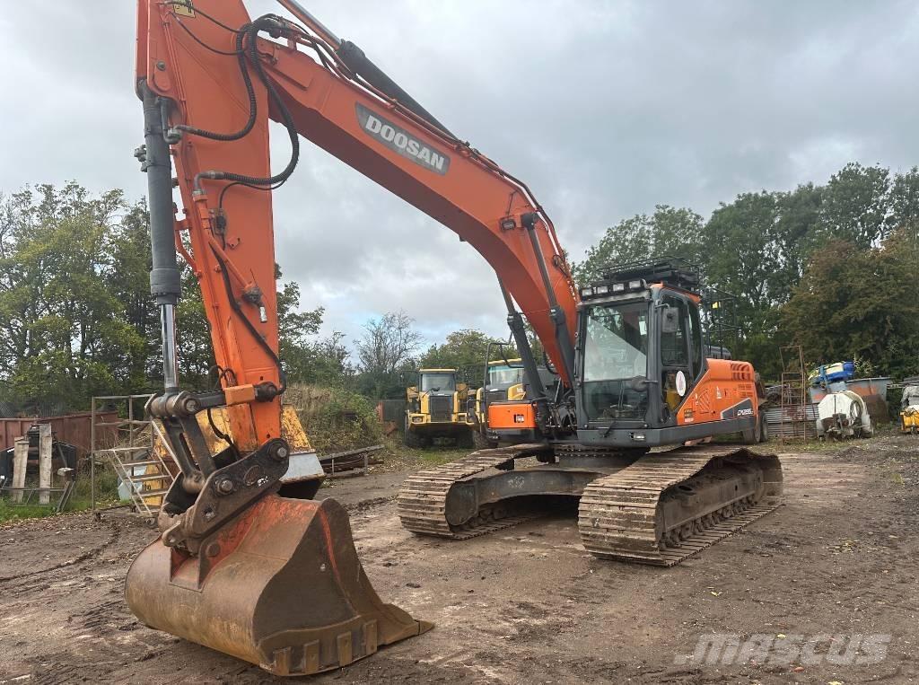 Doosan DX 255 LC-5 Telakaivukoneet