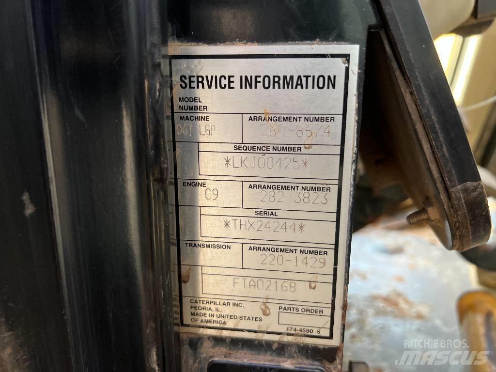 CAT D6T LGP Telaketjupuskutraktorit