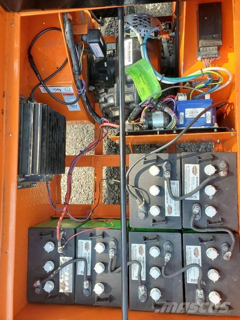 Taylor-Dunn SC100 Vetotrukit