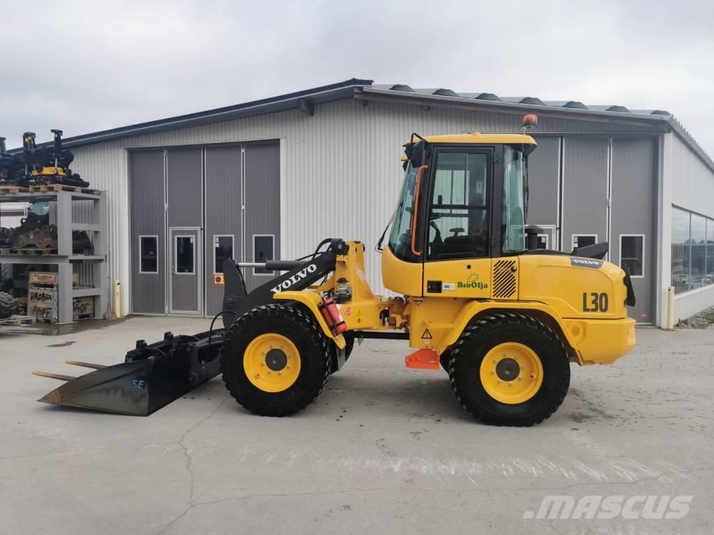 Volvo L30HS Pyöräkuormaajat