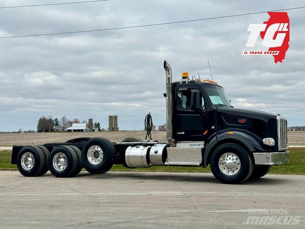 Peterbilt 567 Vetopöytäautot