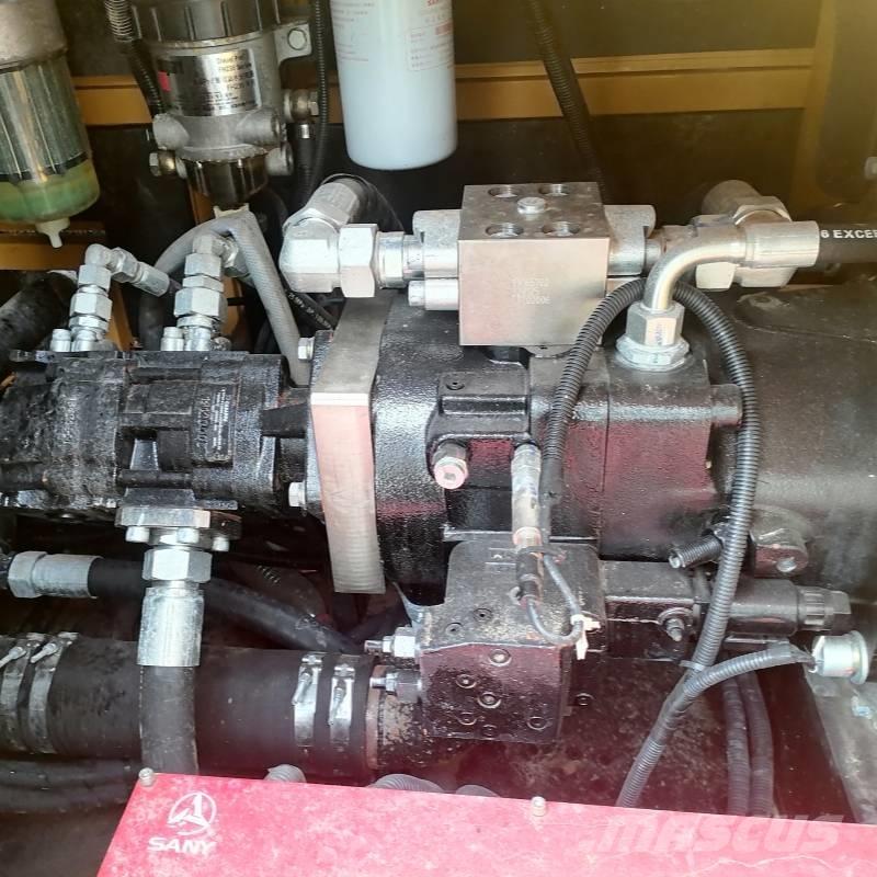 Sany SCC 850 A Tela-alustaiset nosturit