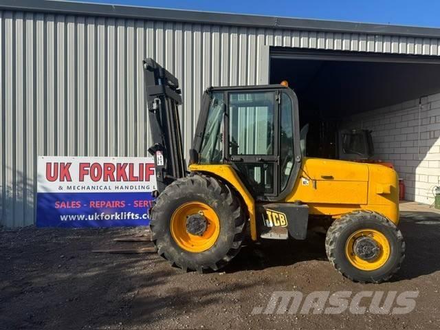 JCB 926 Maastotrukit