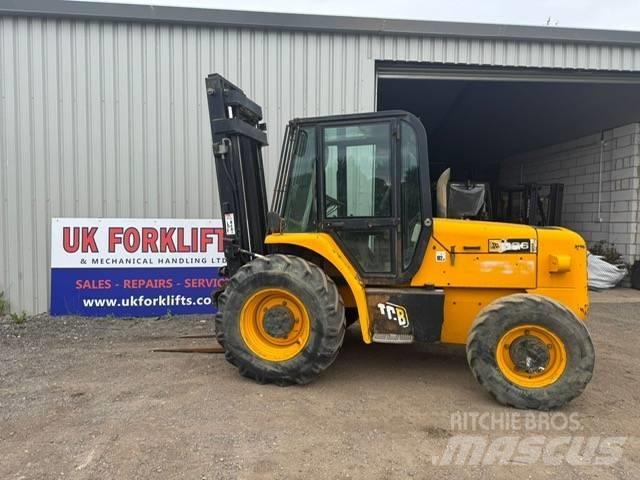 JCB 926 Maastotrukit