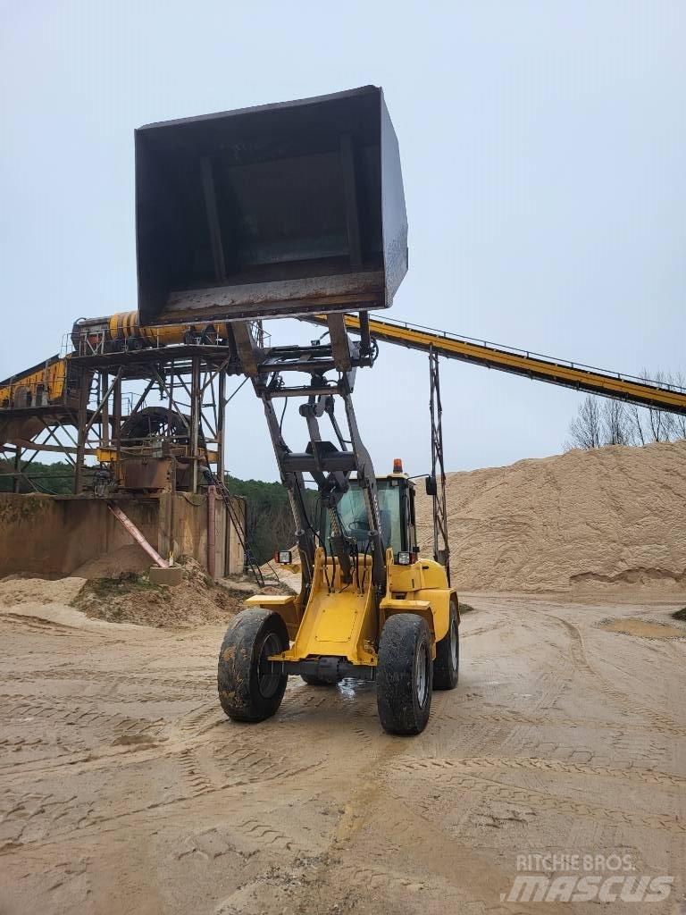 Volvo L 40 B Pienkuormaajat