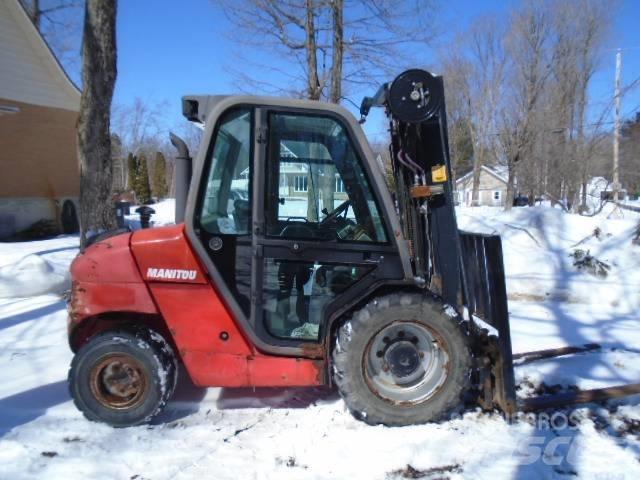 Manitou MH 25.4 T Maastotrukit