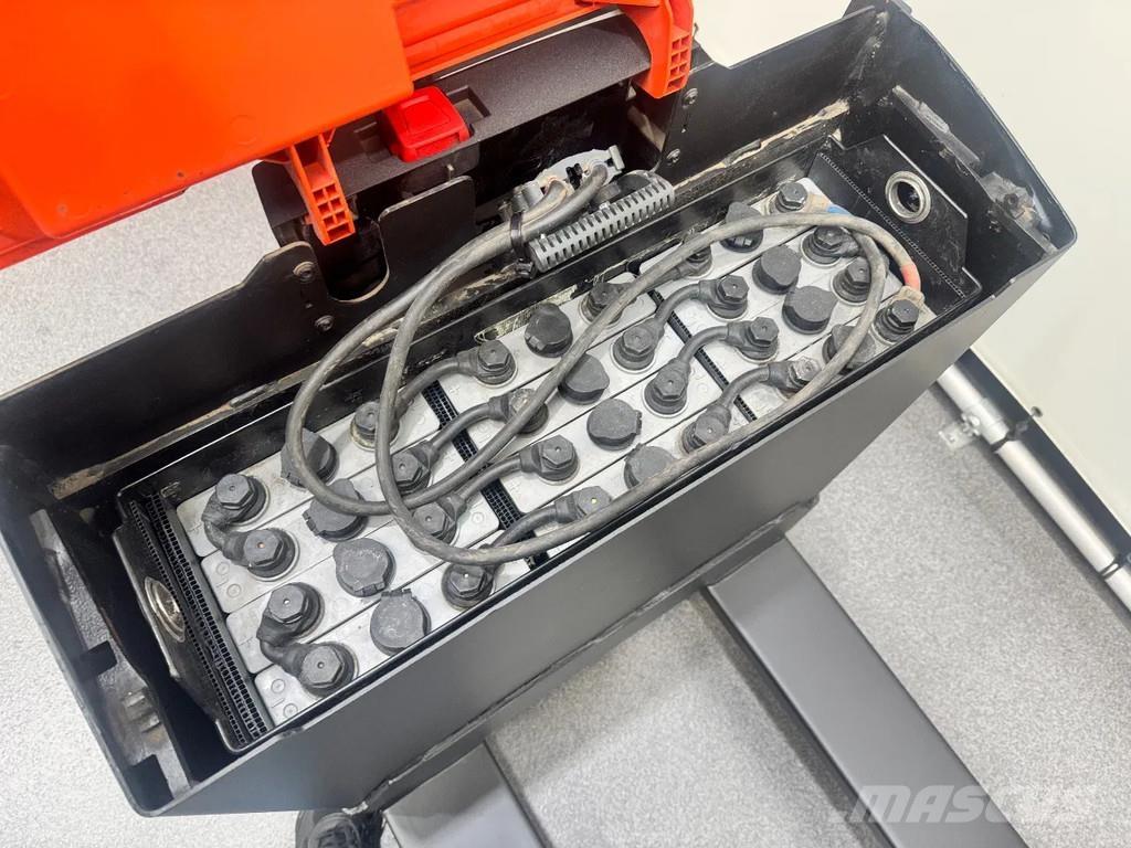 BT LWE 160 Lavansiirtotrukit