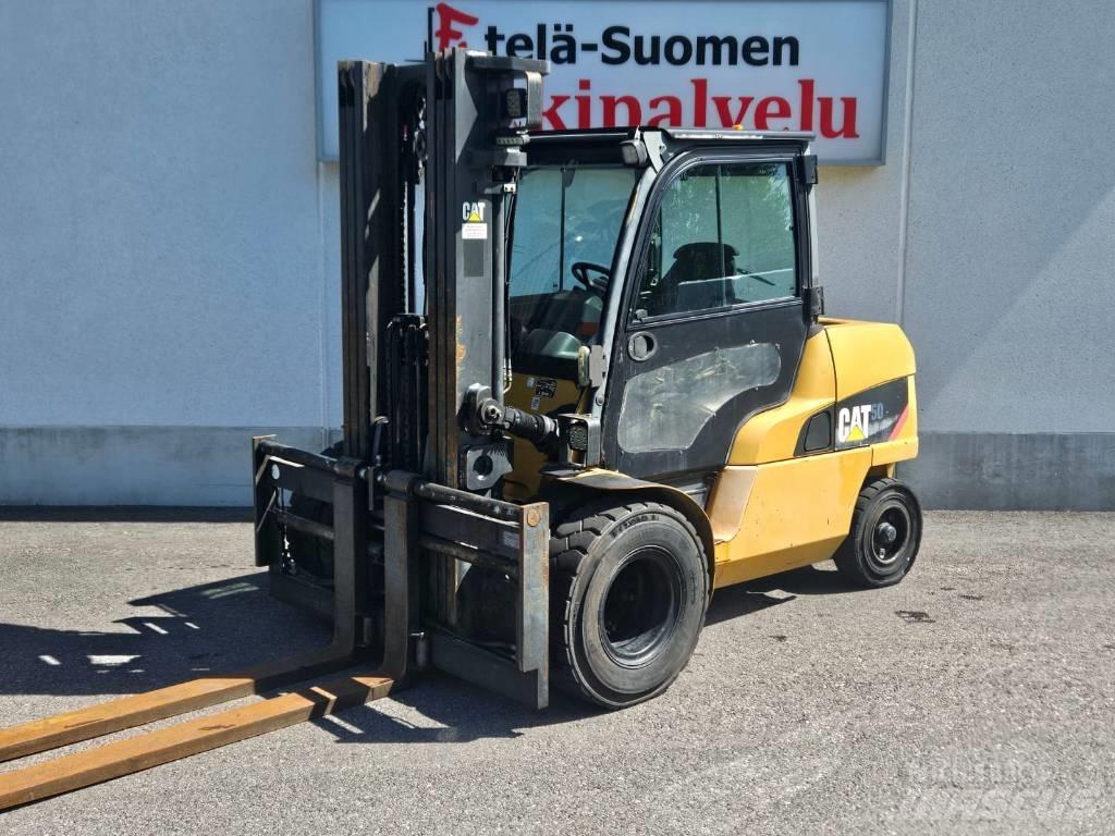 CAT DP 50 N Dieseltrukit