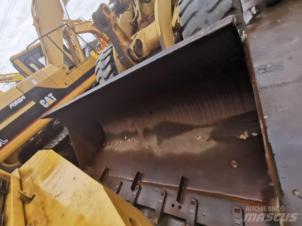 CAT 966F Pyöräkuormaajat