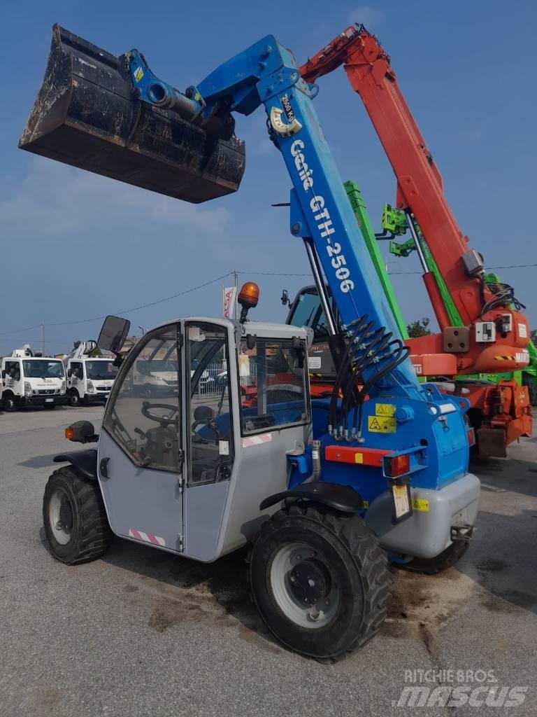 Terex Genie 2506 Kurottajat