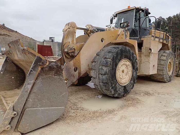 CAT 988K Pyöräkuormaajat